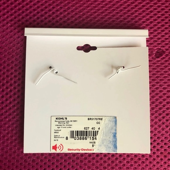 Lauren Conrad: Cat Bracelet - Picture 2 of 2